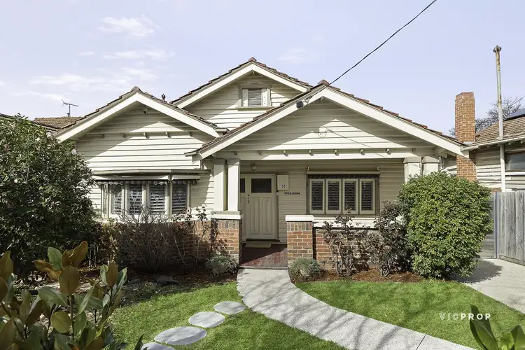 152 Nicholson Street