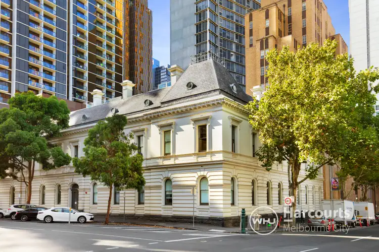 61 MacKenzie Street