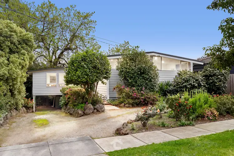 2 Bolac Street