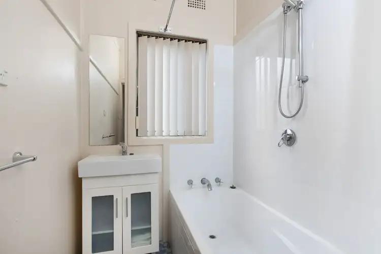 Sixth view of Homely house listing, 160 Pur Pur Avenue, Lake Illawarra NSW 2528