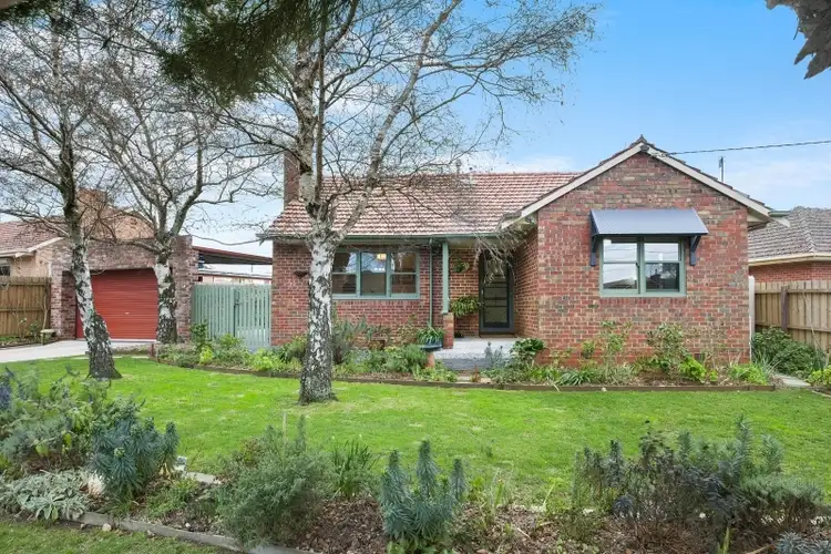 22 Waller Avenue, Newington VIC 3350
