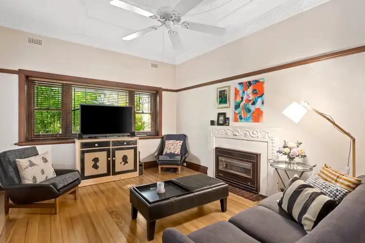 Second view of Homely house listing, 37 Queen Street, Ormond VIC 3204