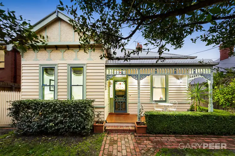 21 Edgewood Street, Carnegie VIC 3163