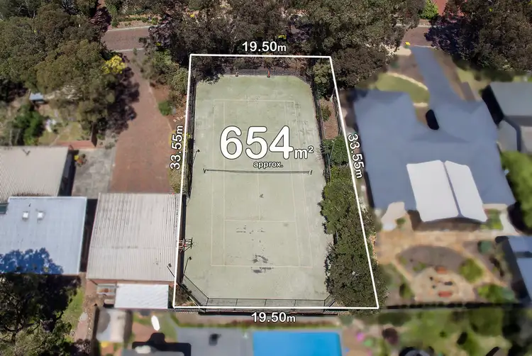20 Wooded Way, Montmorency VIC 3094