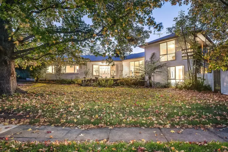 27 Henry Street, Montrose VIC 3765