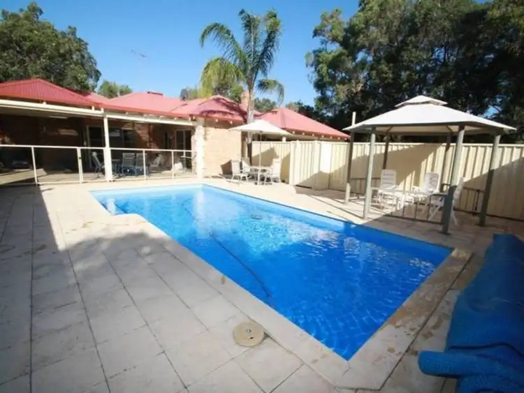 56 Elinor Bell Road, Leschenault WA 6233