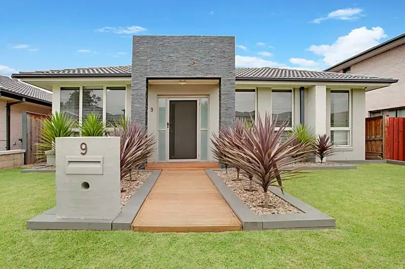 Main view of Homely house listing, 9 McIntyre Circuit, Middleton Grange NSW 2171