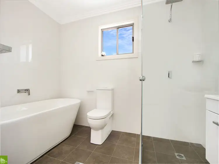 Fifth view of Homely townhouse listing, 2/122d Meadow Street, Fairy Meadow NSW 2519