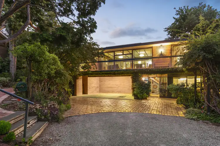 4 Buller Terrace, Templestowe Lower VIC 3107