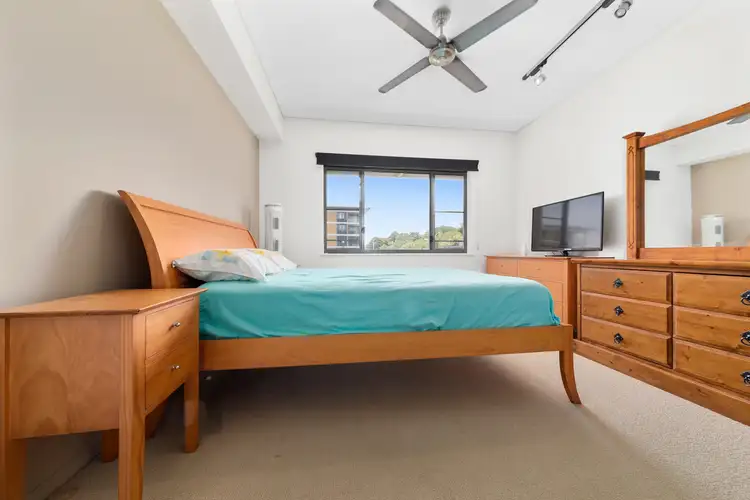 Sixth view of Homely unit listing, 225/19b Kitchener Drive, Darwin City NT 800
