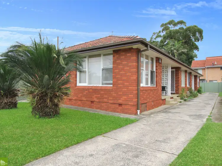 Second view of Homely apartment listing, 4/14 Ziems Avenue, Towradgi NSW 2518