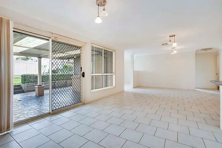 Fourth view of Homely house listing, 8 Rasp Close, West Hoxton NSW 2171