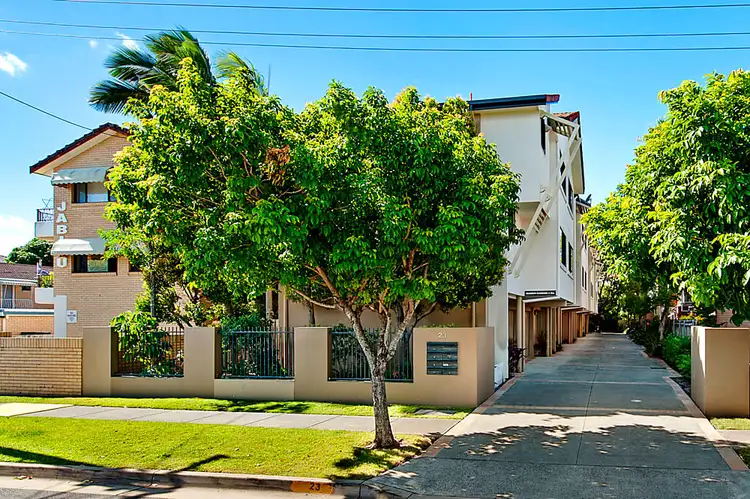 5/23 Bath Street, Labrador QLD 4215