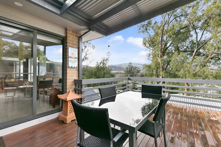 8b Douglas Parade, Yarra Junction VIC 3797