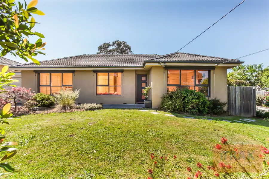 Main view of Homely unit listing, 1/11 Ozone Road, Bayswater VIC 3153