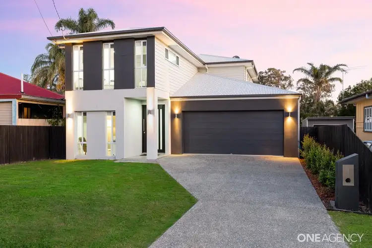 33 Bramble Street, Woody Point QLD 4019