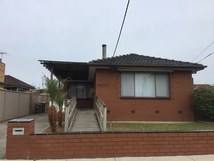 13 WOOD Street, Deer Park VIC 3023