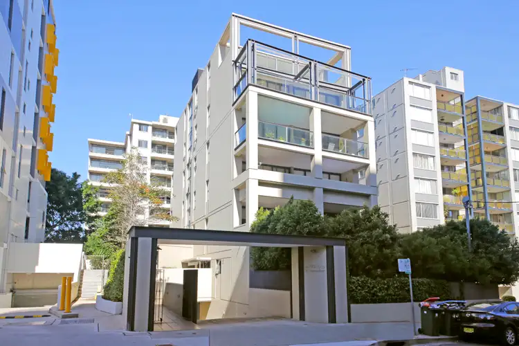 Main view of Homely apartment listing, 6/31 Waverley Street, Bondi Junction NSW 2022