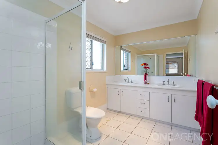 Sixth view of Homely house listing, 5 Heritage Court, Newport QLD 4020