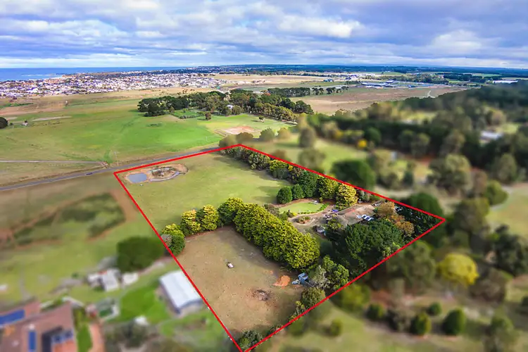 95 South Beach Road, Torquay VIC 3228