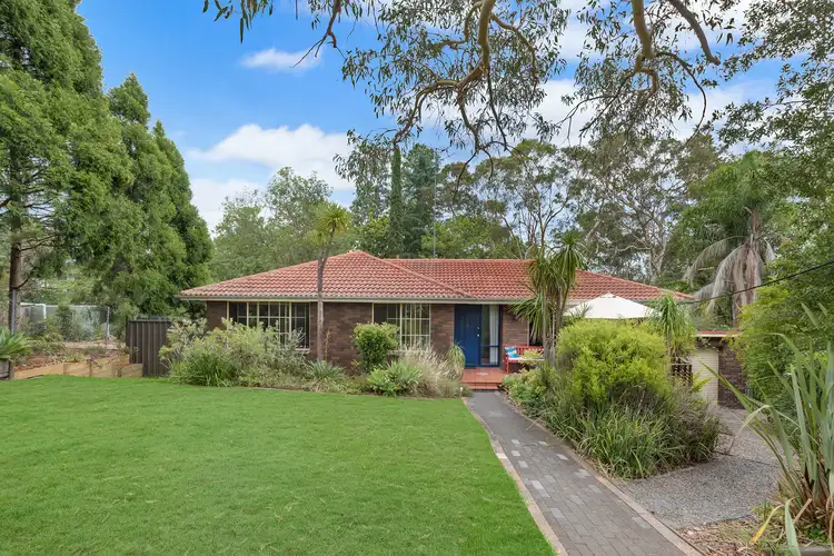 5 West Circle, Blaxland NSW 2774