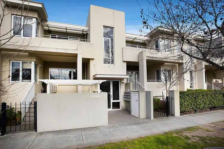 Third view of Homely apartment listing, 6/3 Liardet Street, Port Melbourne VIC 3207