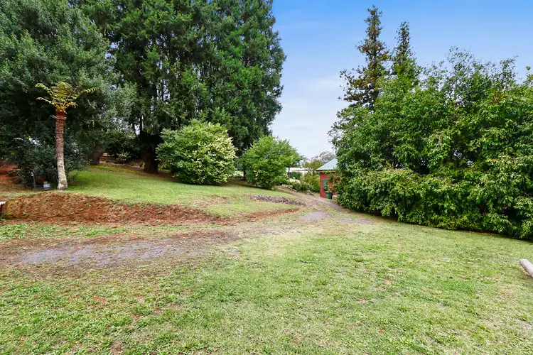 10A BRETT Road, Warburton VIC 3799