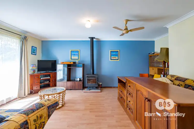 29 Fairway Terrace, Preston Beach WA 6215