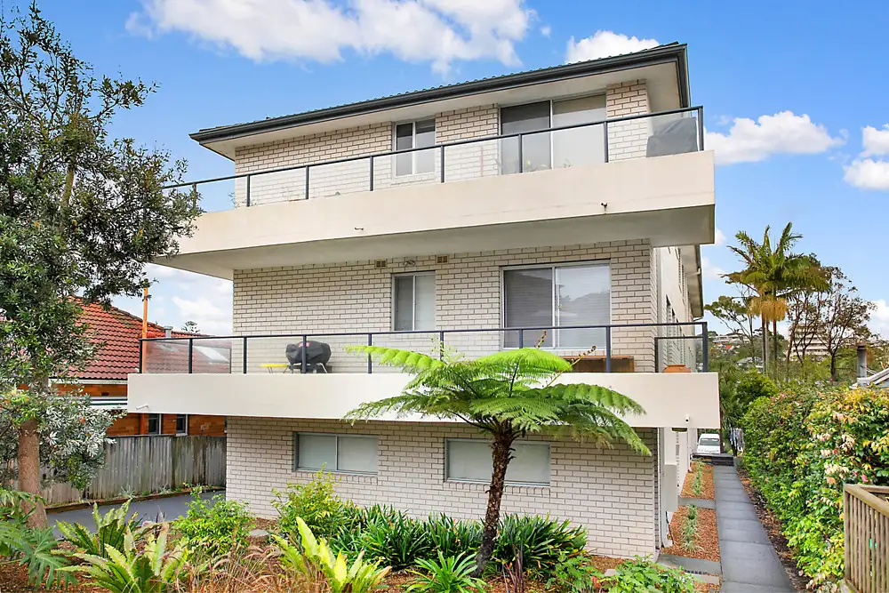 Main view of Homely apartment listing, 6/15 Ocean View Road, Freshwater NSW 2096