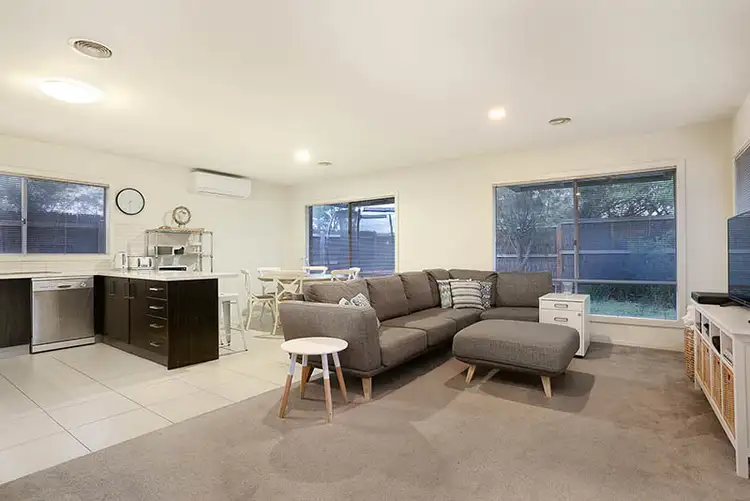 2/26 Green Island Avenue, Mount Martha VIC 3934