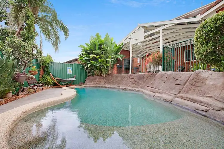 Sixth view of Homely house listing, 2 Ferraro Close, Edensor Park NSW 2176
