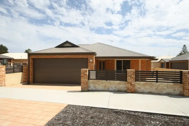 3/7 Cambrose Avenue, Australind WA 6233