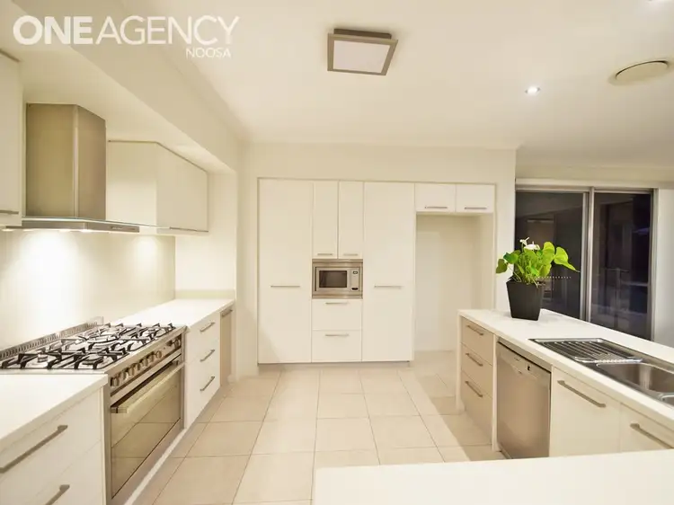 Sixth view of Homely house listing, 10 Aspera Place, Noosaville QLD 4566