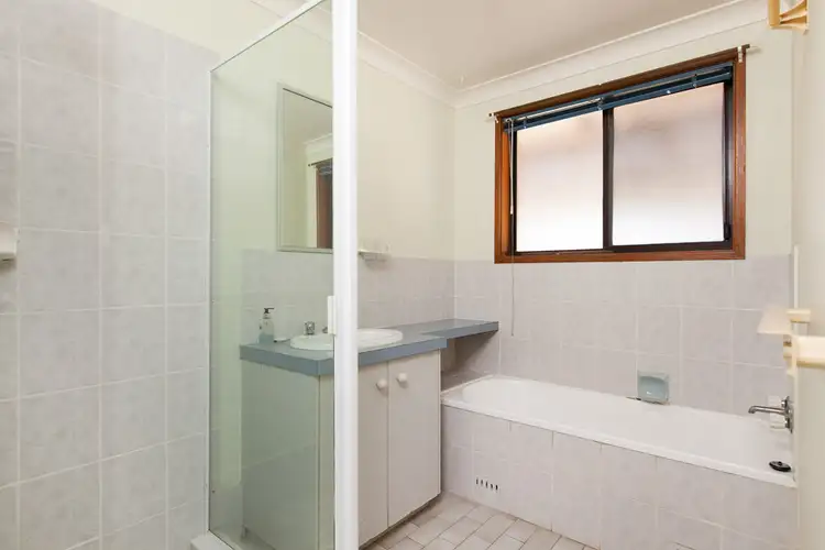 Sixth view of Homely house listing, 17 Oakhurst Close, Avondale NSW 2530