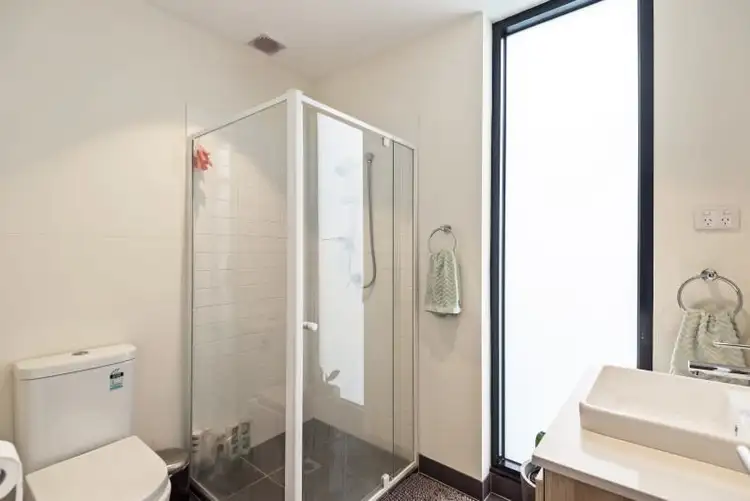 Fifth view of Homely apartment listing, 102/432 -434 Geelong Road, West Footscray VIC 3012