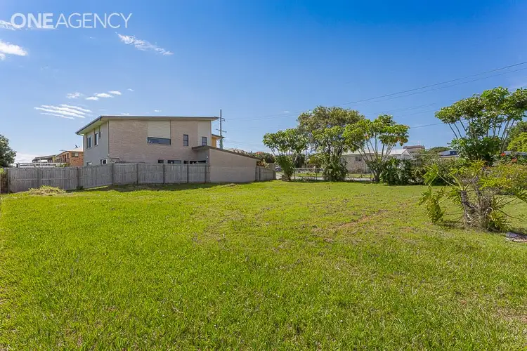 41 Knight Street, Redcliffe QLD 4020