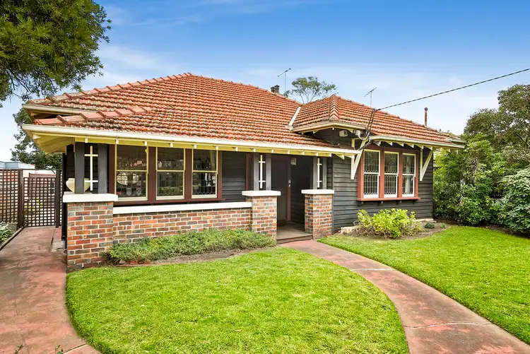 13 Denver Crescent, Elsternwick VIC 3185
