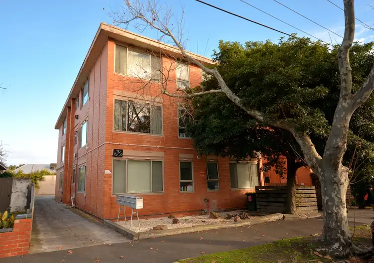 7/18 Westbury Grove, St Kilda East VIC 3183