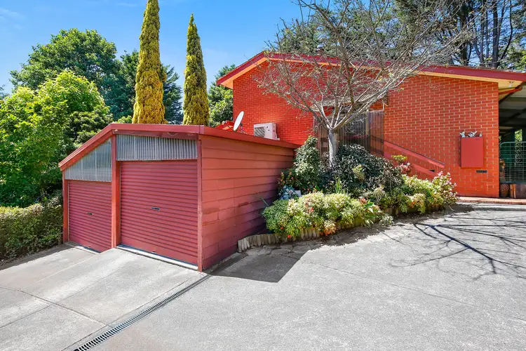 19 Waterloo Avenue, Warburton VIC 3799