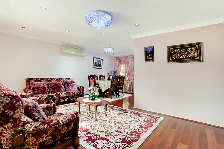 Second view of Homely house listing, 7 Gladstone Close, West Hoxton NSW 2171