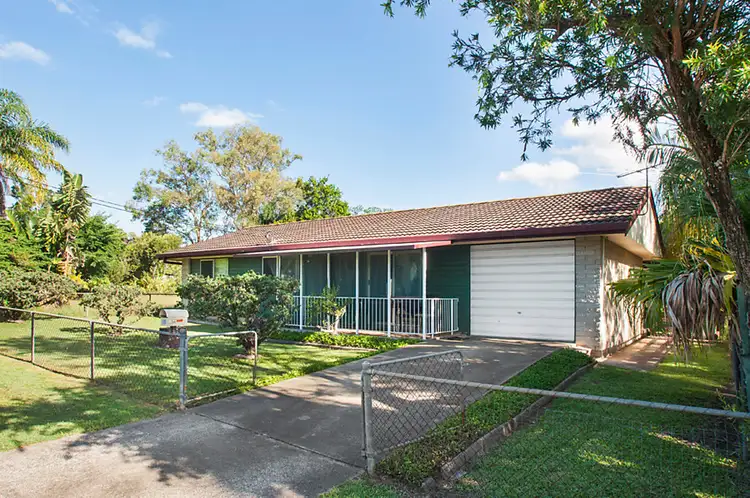 15 Maple Street, Kingston QLD 4114