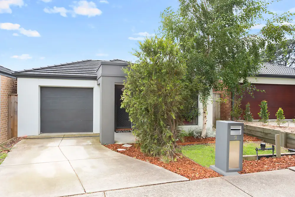 Main view of Homely house listing, 3 Herbert Street, Pakenham VIC 3810