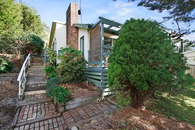 16 Glenwright Avenue, Woori Yallock VIC 3139