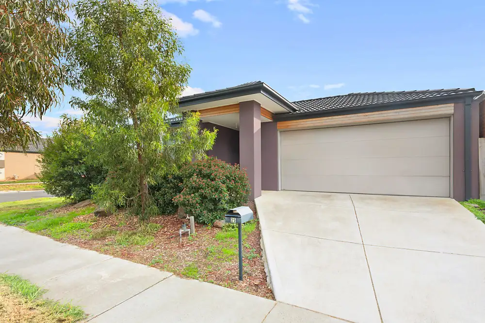 Main view of Homely house listing, 25 Maidenhair Drive, Wallan VIC 3756
