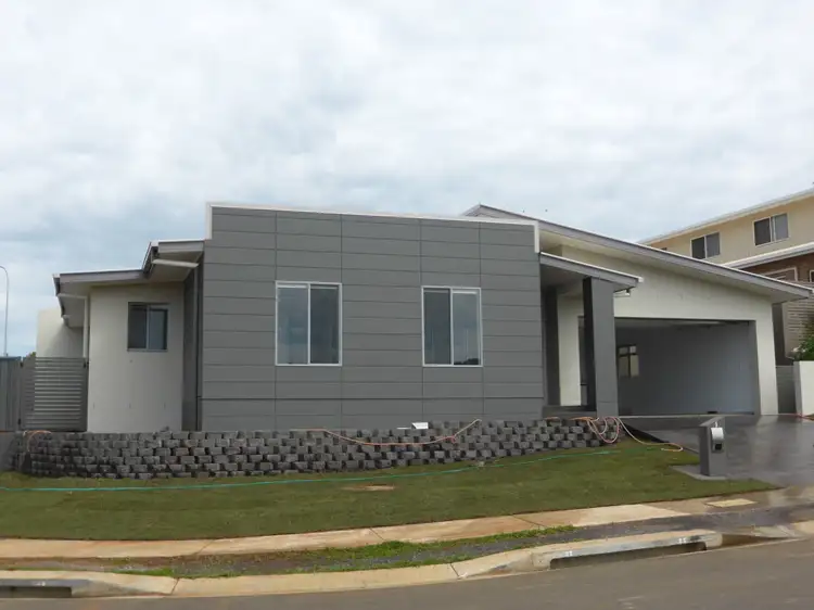 2/33 Plateau Drive, Wollongbar NSW 2477