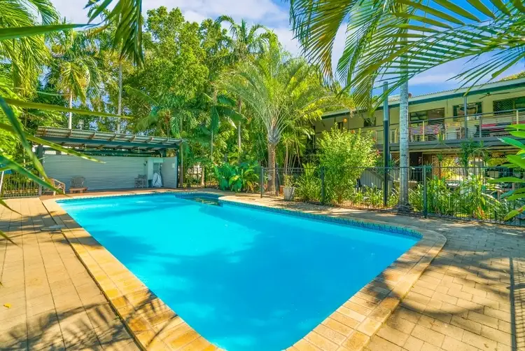 2 Orchard Road, Coconut Grove NT 810