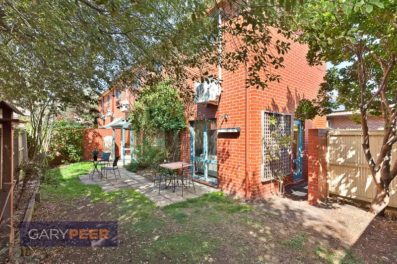 Main view of Homely townhouse listing, 2/79 Mimosa Road, Carnegie VIC 3163