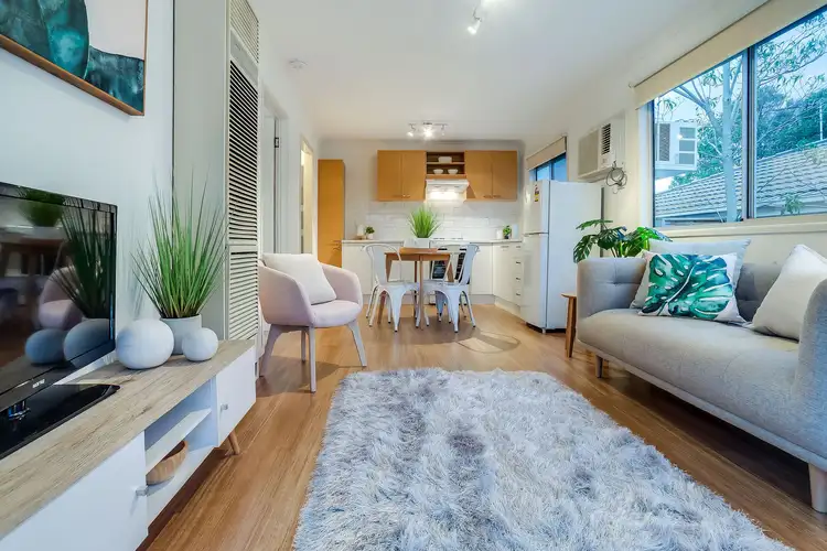 Fourth view of Homely flat listing, 2/5 Geoffrey Drive, Kilsyth VIC 3137