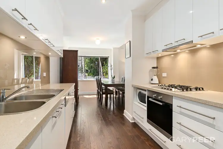 Fifth view of Homely apartment listing, 1/2A Lynedoch Avenue, St Kilda East VIC 3183