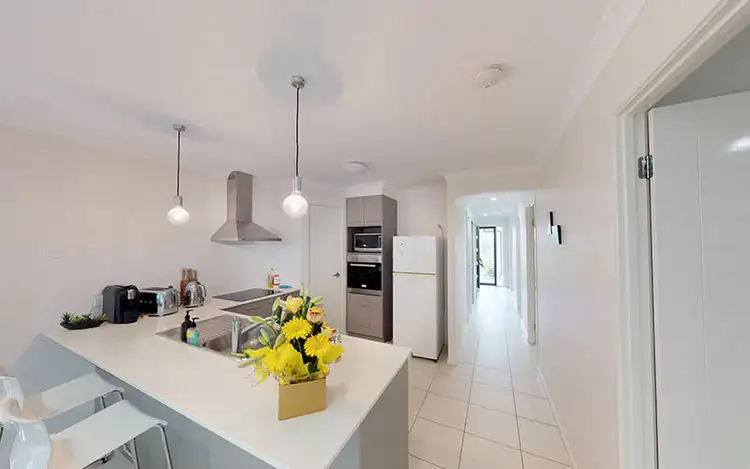 Third view of Homely villa listing, 2/37 Marcia Street, Coffs Harbour NSW 2450